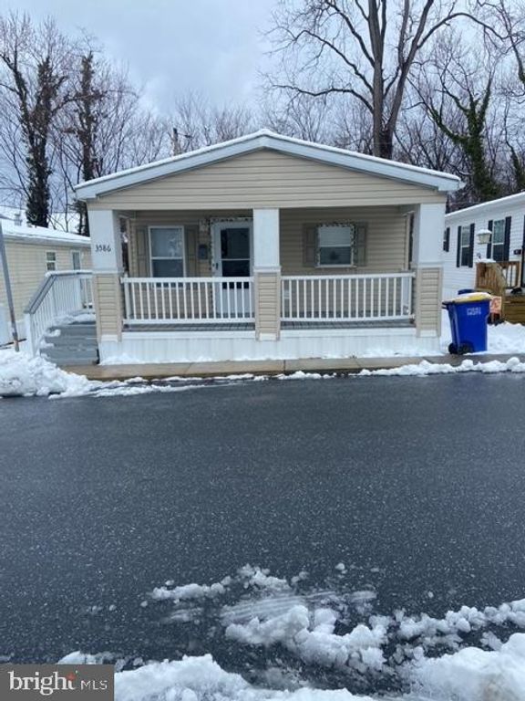 3586 MOBILE RD, Harrisburg, PA 17109