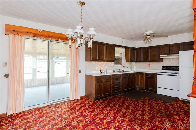 9260 Arlington Road, Brookville, OH 45309
