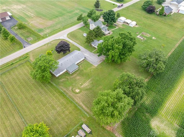 9260 Arlington Road, Brookville, OH 45309