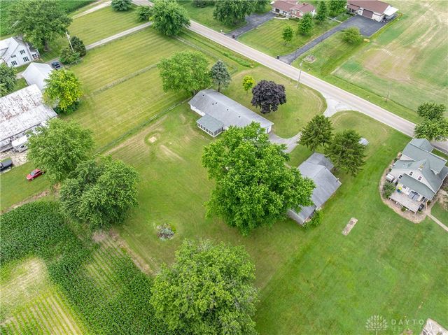 9260 Arlington Road, Brookville, OH 45309