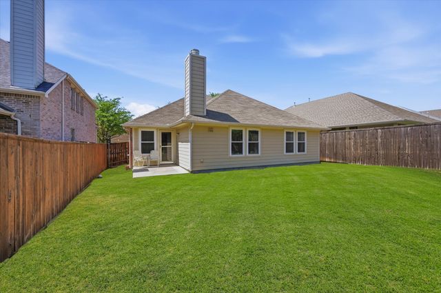 3104 Thicket Drive, Mckinney, TX 75071