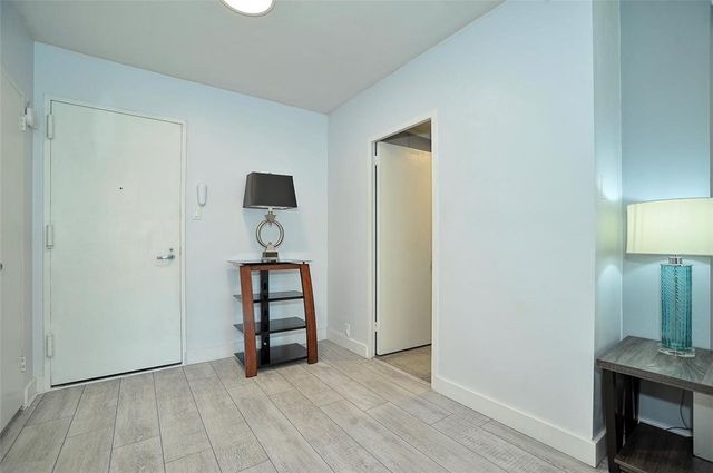 320 Fort Duquesne Blvd 7M, Downtown Pgh, PA 15222