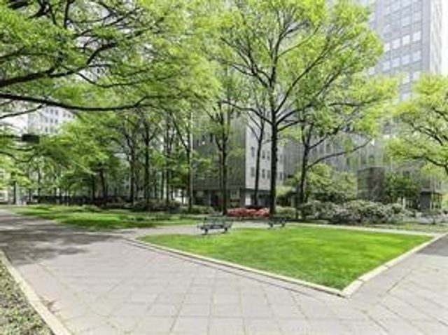 320 Fort Duquesne Blvd 7M, Downtown Pgh, PA 15222