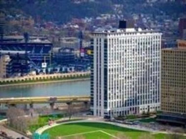 320 Fort Duquesne Blvd 7M, Downtown Pgh, PA 15222