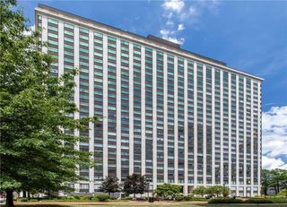 320 Fort Duquesne Blvd 7M, Downtown Pgh, PA 15222