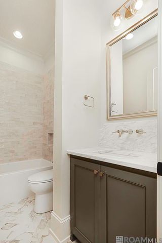 723 Adelia Ln, Baton Rouge, LA 70806