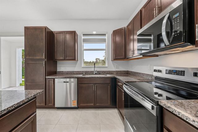 4440 Longwood Lake Square, Westlake, FL 33470