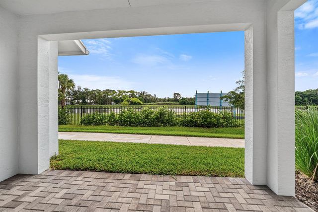4440 Longwood Lake Square, Westlake, FL 33470