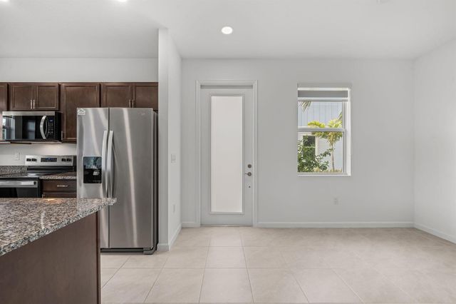 4440 Longwood Lake Square, Westlake, FL 33470