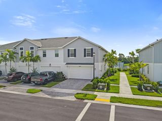 4440 Longwood Lake Square, Westlake, FL 33470