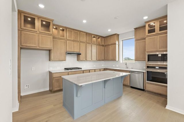 16723 Lake Austin Street, Cypress, TX 77433