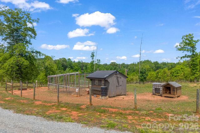 288 Maypole Court, Forest City, NC 28043