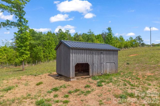288 Maypole Court, Forest City, NC 28043