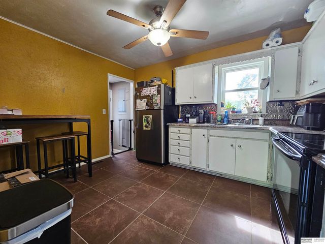 2101 Lillian Street, Bellevue, NE 68147