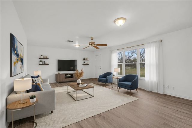 4328 Mackey Drive, North Richland Hills, TX 76180