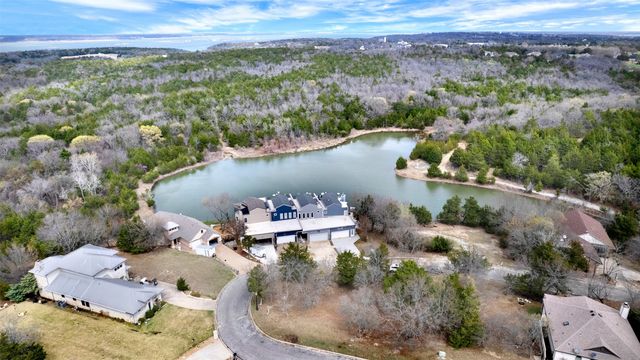 129 Greenway Bend, Pottsboro, TX 75076