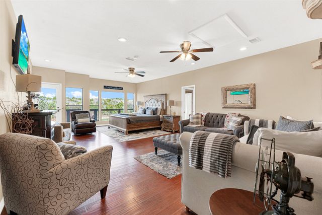 129 Greenway Bend, Pottsboro, TX 75076