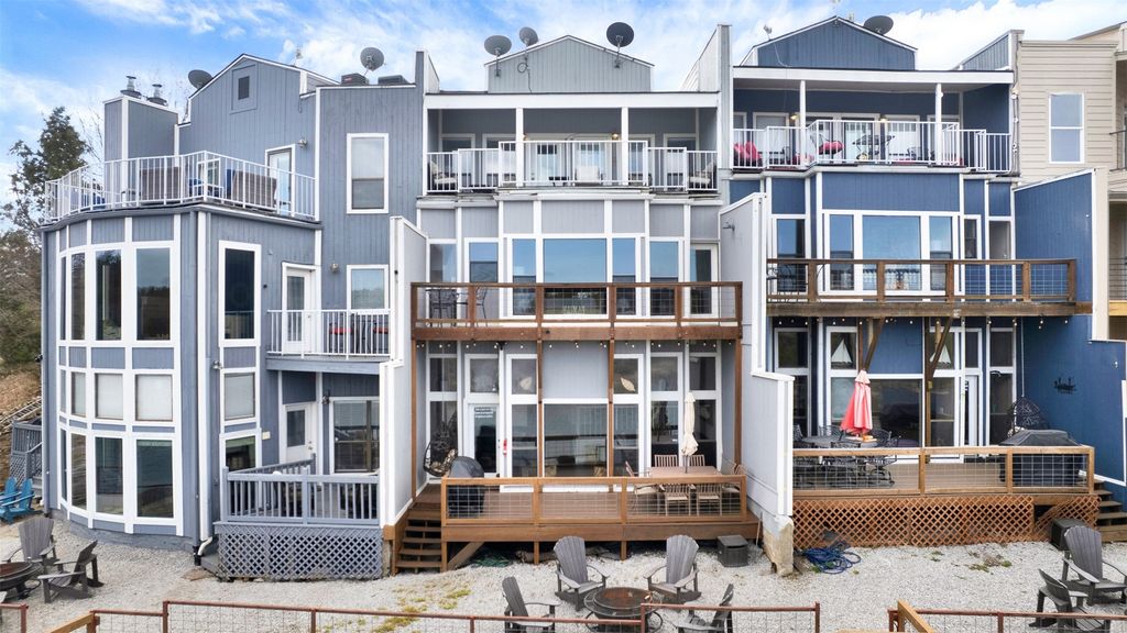 129 Greenway Bend, Pottsboro, TX 75076