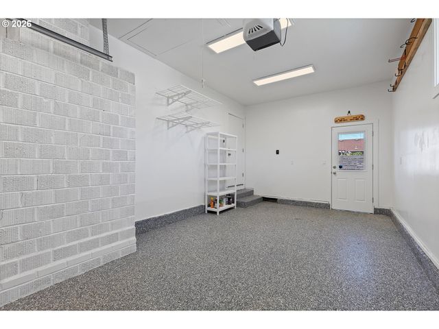 4867 Se FIELDCREST St, Milwaukie, OR 97222