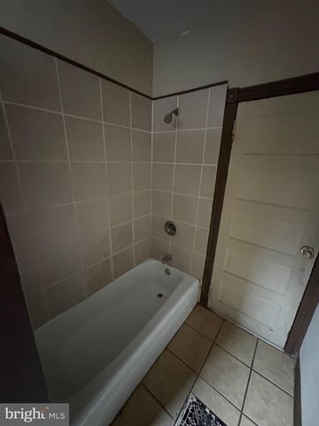 5754 LEONARD ST, Philadelphia, PA 19149