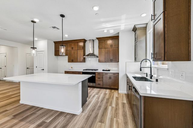 2508 Oleander Dr, Lodi, CA 95242