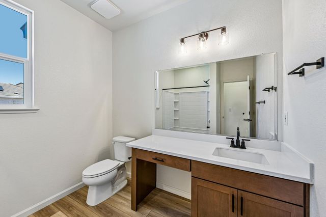 2508 Oleander Dr, Lodi, CA 95242