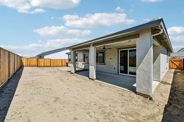 2508 Oleander Dr, Lodi, CA 95242