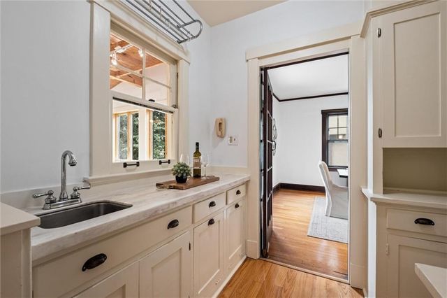 3421 Coleman Road, Kansas City, MO 64111