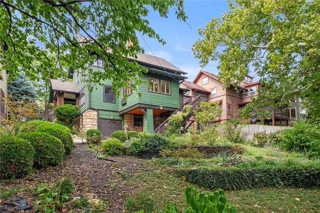 3421 Coleman Road, Kansas City, MO 64111