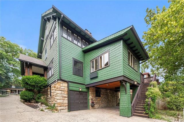 3421 Coleman Road, Kansas City, MO 64111