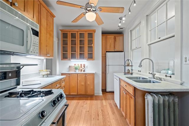 3421 Coleman Road, Kansas City, MO 64111