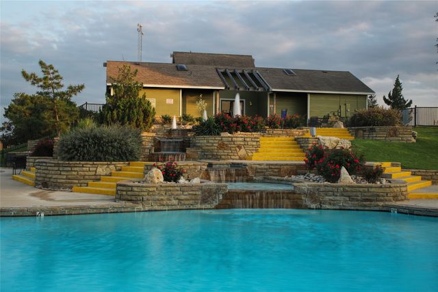 1017 White Bluff Drive, Whitney, TX 76692