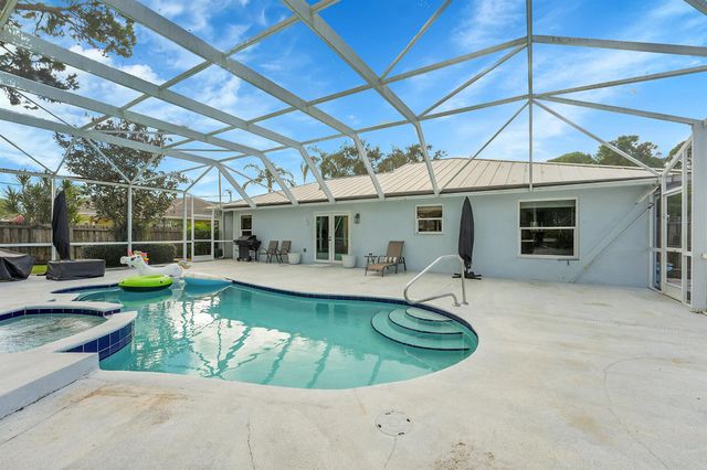265 SE Todd Avenue, Port St Lucie, FL 34983