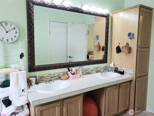 10409 137th Street E #9, Puyallup, WA 98374