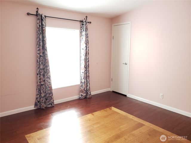 10409 137th Street E #9, Puyallup, WA 98374