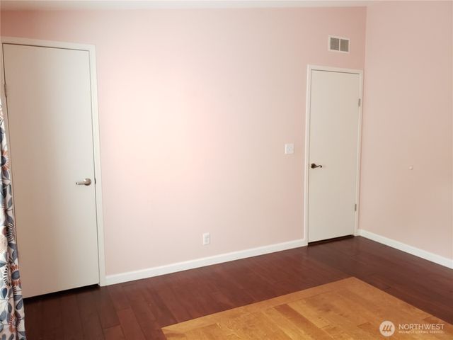 10409 137th Street E #9, Puyallup, WA 98374