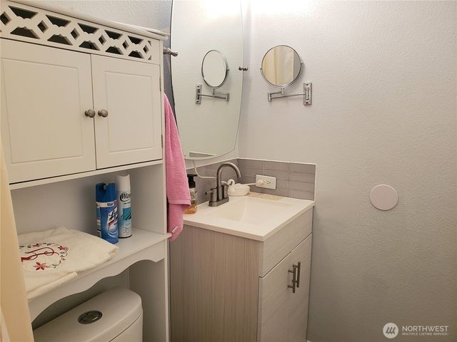 10409 137th Street E #9, Puyallup, WA 98374