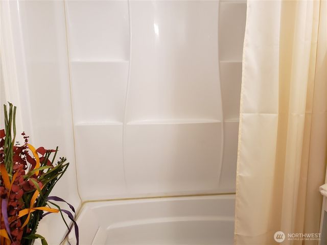 10409 137th Street E #9, Puyallup, WA 98374