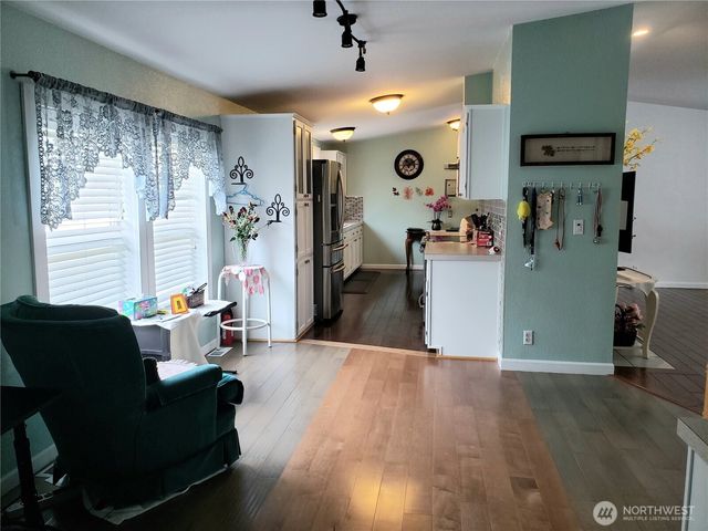 10409 137th Street E #9, Puyallup, WA 98374