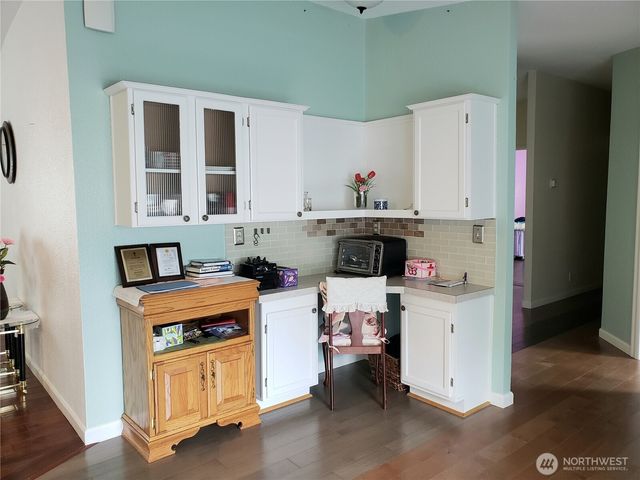 10409 137th Street E #9, Puyallup, WA 98374