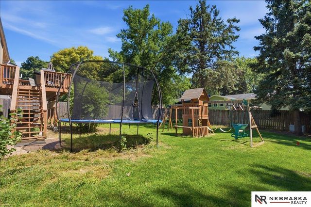 15111 Davenport Circle, Omaha, NE 68154