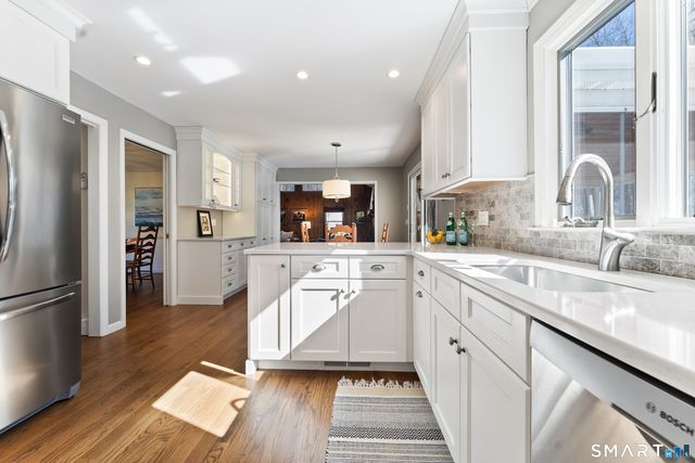 5 Autumn Ridge Road, New Fairfield, CT 06812