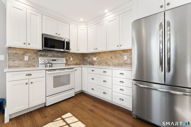 5 Autumn Ridge Road, New Fairfield, CT 06812