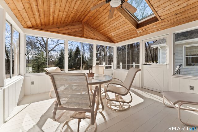 5 Autumn Ridge Road, New Fairfield, CT 06812