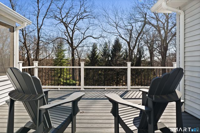 5 Autumn Ridge Road, New Fairfield, CT 06812