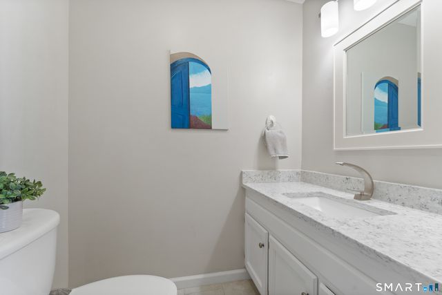 5 Autumn Ridge Road, New Fairfield, CT 06812