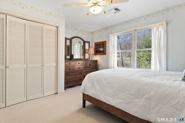 5 Autumn Ridge Road, New Fairfield, CT 06812