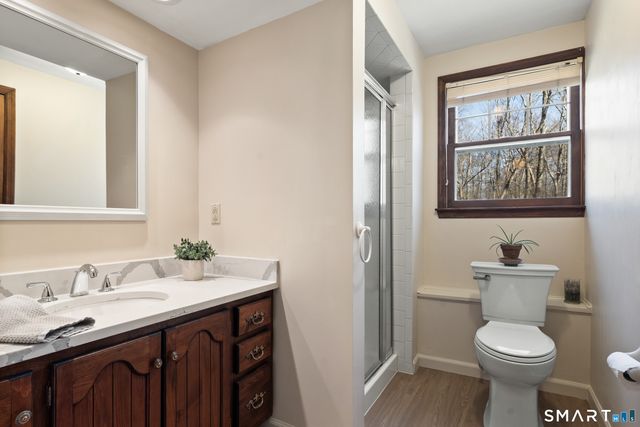 5 Autumn Ridge Road, New Fairfield, CT 06812