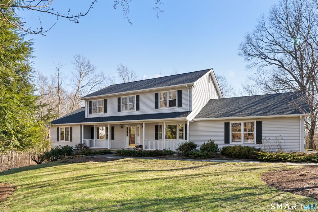 5 Autumn Ridge Road, New Fairfield, CT 06812