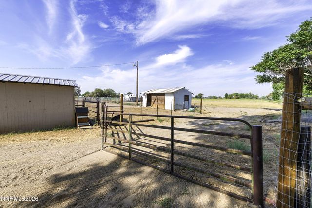 1201 Soda Lake Road, Fallon, NV 89406